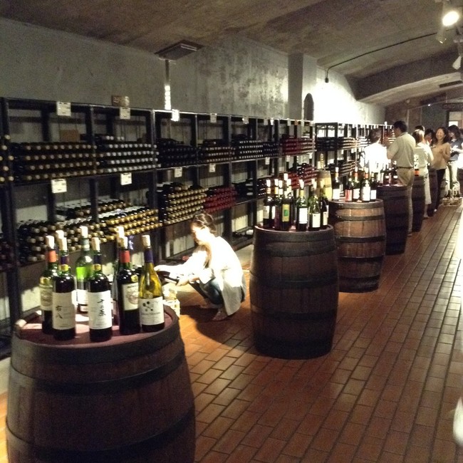 ぶどうの丘 ワインカーブ 華と食べ物 クックパッドブログ