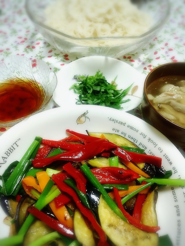 夫作 夕ご飯 鶏スープ 夏野菜炒め そうめん 我が家のご飯日記 クックパッドブログ