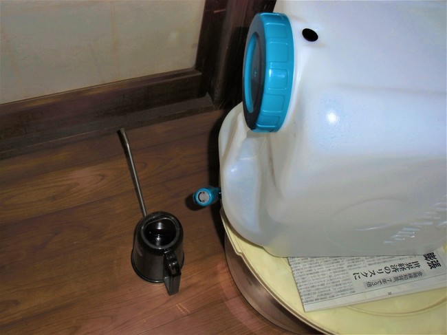 水やりに防災水タンク