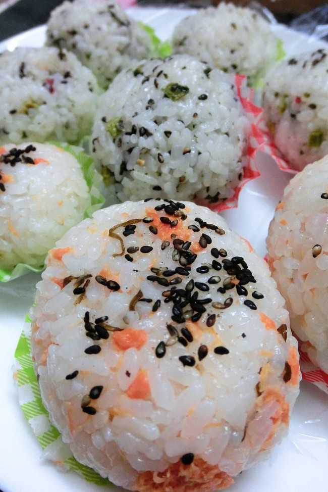 遠征のお弁当 おにぎり 喜んでもらえてﾖｶｯﾀ ちいさなちいさな よかったさがし クックパッドブログ