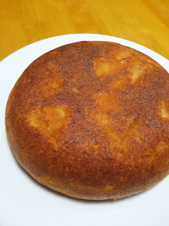 梨のタルトタタン風ケーキ ｋｅｉｋａｎａ 念ずれば花ひらく クックパッドブログ