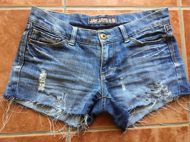 Distressed Jeans ボロボロジーンズ 作り Loonaの呟き オーストラリアの片田舎から クックパッドブログ