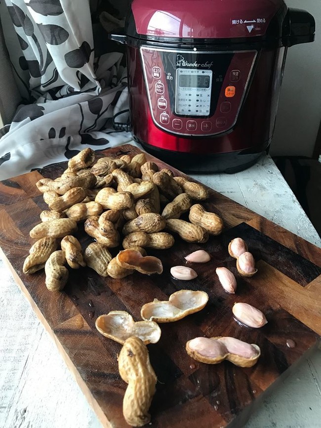 電気圧力鍋で落花生を茹でてみた 金魚の肴クックパッド版 クックパッドブログ