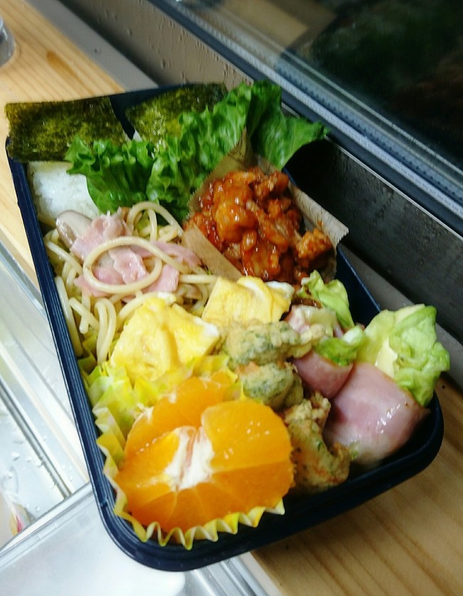旦那弁当 高校生男子弁当 誕生日の巻 ぷううさぎのお弁当日記時々お菓子 クックパッドブログ