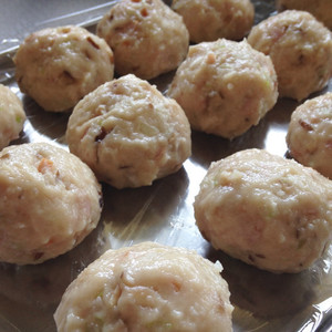 クックパッドニュース 旬のキャベツを使った春色 花焼売 が鮮やか美味 毎日新聞