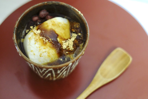 クックパッドニュース 調理いらず お豆腐そのまんまスイーツ が手軽でおいしい 工藤詩織の お豆腐 進化論 Vol 21 毎日新聞