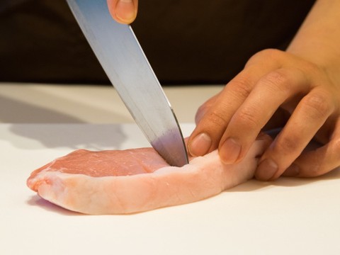 豚肉の筋切りの仕方 クックパッド料理の基本