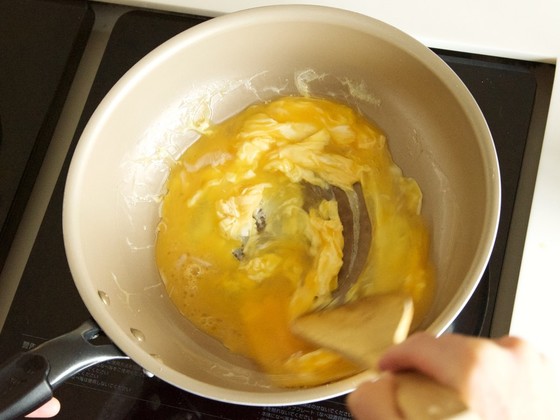 5c151b2db9e817ec1d6cc23d8d0755b4