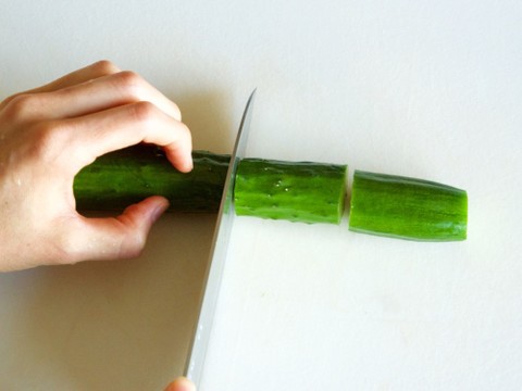 きゅうりの拍子木切り クックパッド料理の基本