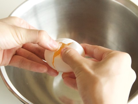 卵黄と卵白の分け方 クックパッド料理の基本
