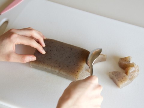 こんにゃくの下ゆで アク抜き 下ごしらえ クックパッド料理の基本