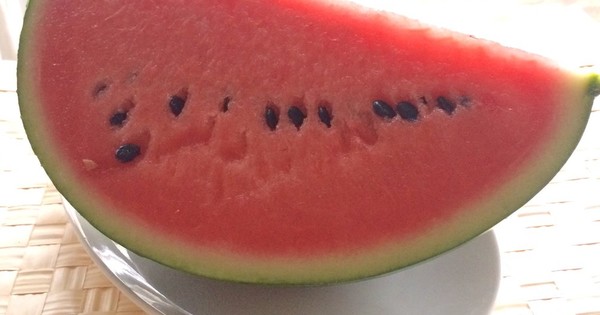 スイカの種 白と黒は何が違うの クックパッド 簡単おいしいみんなのレシピが340万品