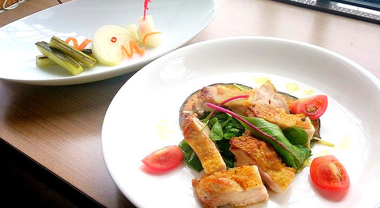 暑い夏!酸味の効いた料理をいただき夏バテ解消!