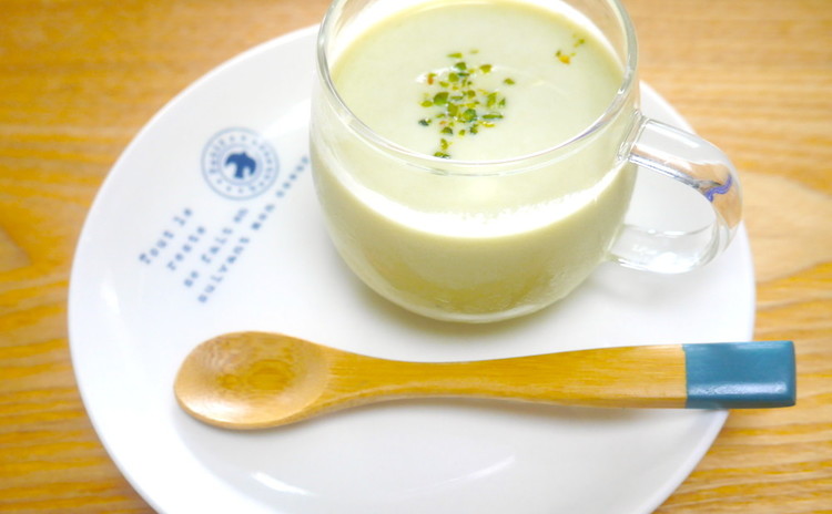 初夏のブランチ*ラズベリーとクリームチーズのマフィン・空豆のポタージュ