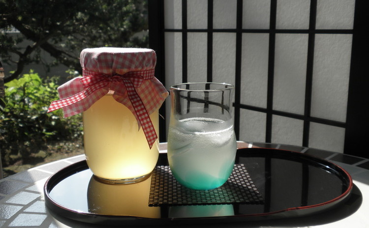 秋限定!里山酵素ドリンクと五目おこわ