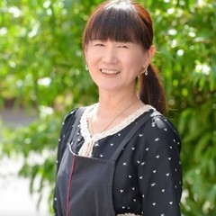 新居 真弓