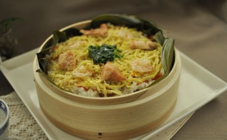 冬の養生薬膳*ご馳走あったか鮭のせいろ寿司&薬膳木の実タルト