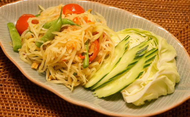 本当に美味しく作れる本格タイ料理。「ガパオ炒め」「青パパイヤのサラダ」