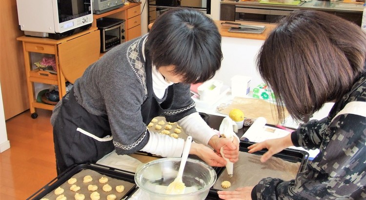 足立新田お菓子教室