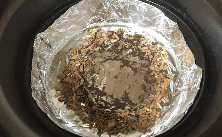 【燻製実習!】ブラックペッパーとチーズ【燻製デモ】燻製キーマ玄米カレー