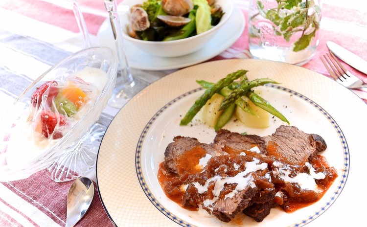 メインからデザートまで!牛肉の赤ワイン煮込み&浅蜊のビール蒸し 全6品