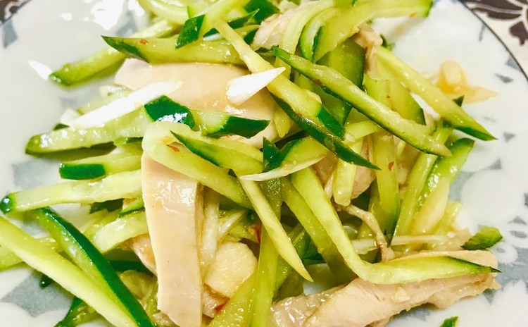 野菜パウダー入りのパイ&トウチ蒸し