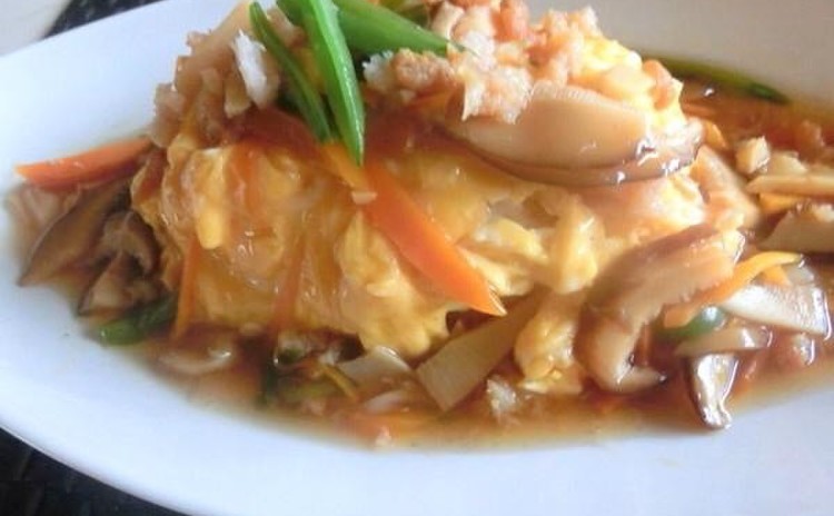 ☆鉄鍋風vs手作り餃子&エビ焼売と豪華海鮮天津飯で中華コース