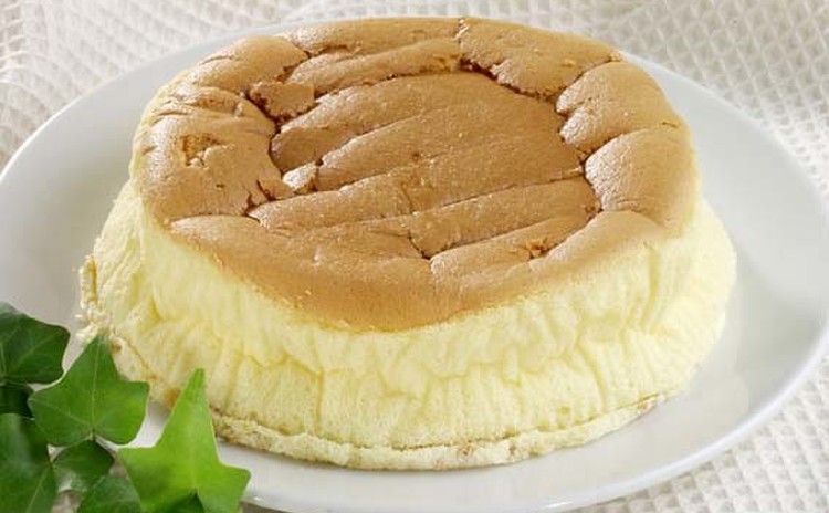 春はほっこりお家カフェ♡優しさ溢れるふんわりスフレチーズケーキ