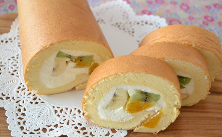 ふわふわシフォンのロールケーキ&濃厚なめらかカフェオレプリン