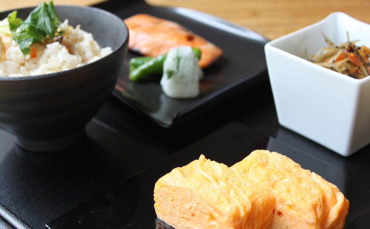 再日程追加!和食の基本「憧れのだし巻卵」ひとり一本実践!夜レッスンも。