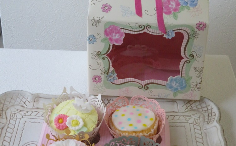 🌸春のアイシングカップケーキ🌸