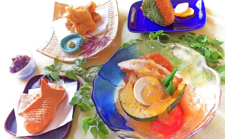 【冷やしおでん始めました♪】他、カリふわ鶏天/粒餡鯛焼き/焼きおにぎり