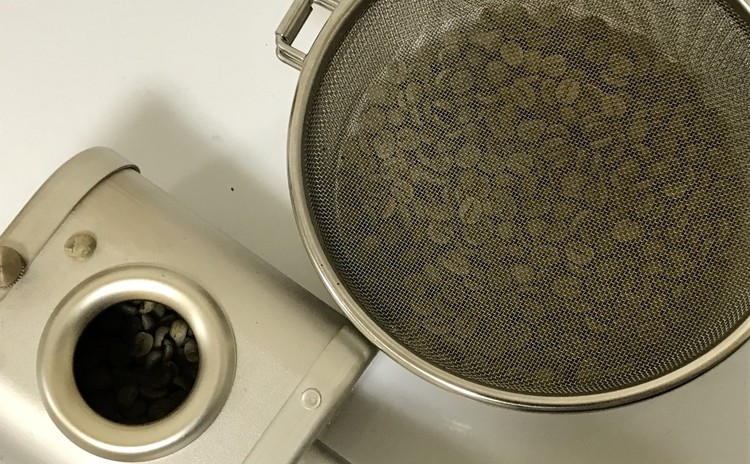 【珈琲講座】生豆から焙煎!ウイスキー珈琲、燻製珈琲、お茶珈琲作り