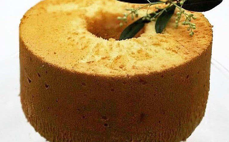 はじめてさんのバニラ・シフォンケーキと紅茶のシフォンケーキ❤