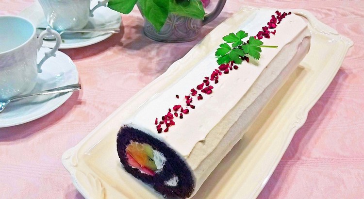 はじめてさんにも出来るフルーツたっぷりチョコレートロール❤