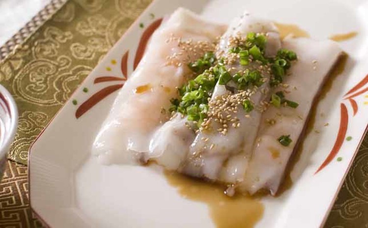 中華風クレープ(腸粉)とごはんがすすむ中華