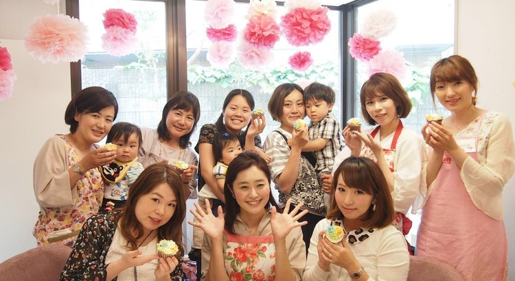 フラワーケーキ・マカロン教室salon de fougère