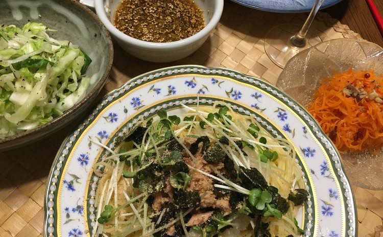 作りおきおかずでひとりごはん。さっぱりパスタとちょこちょこおかず