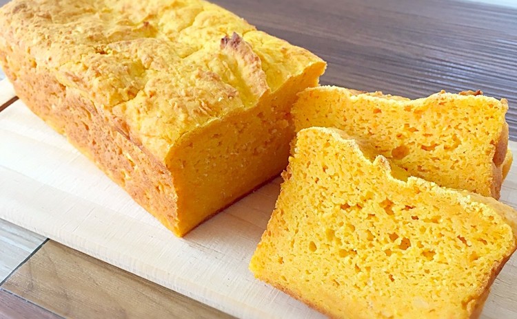 小麦,卵,乳製品不使用!人参1本キャロットパンと米粉のサックリタルト