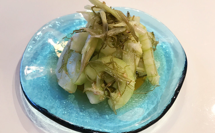 鹿児島の郷土料理 鶏飯、海老しんじょ、鶏皮ポン酢、季節の浅漬け