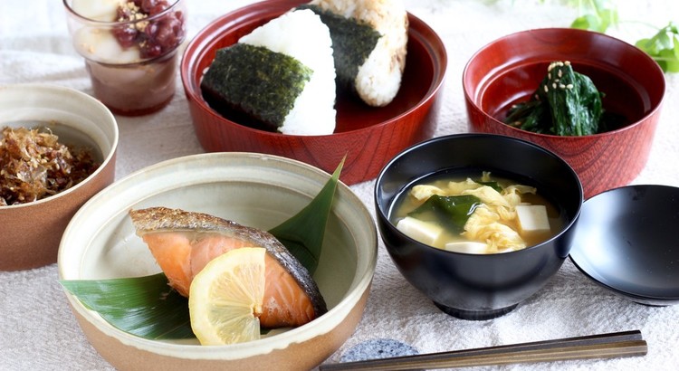 【親子食育イベント】だしを味わう「和食6品」とお食事の所作を学ぼう!