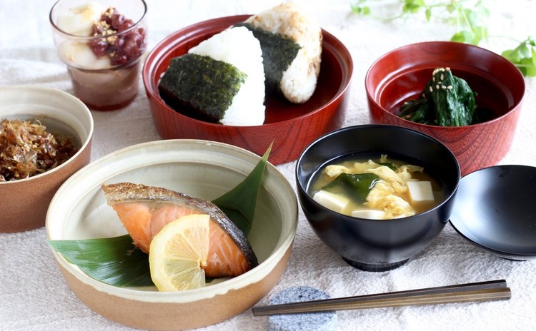 【親子食育イベント】だしを味わう「和食6品」とお食事の所作を学ぼう!