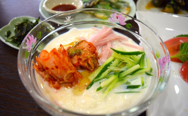 夏の終わりにコンククス(豆乳麺)を作りましょう♪