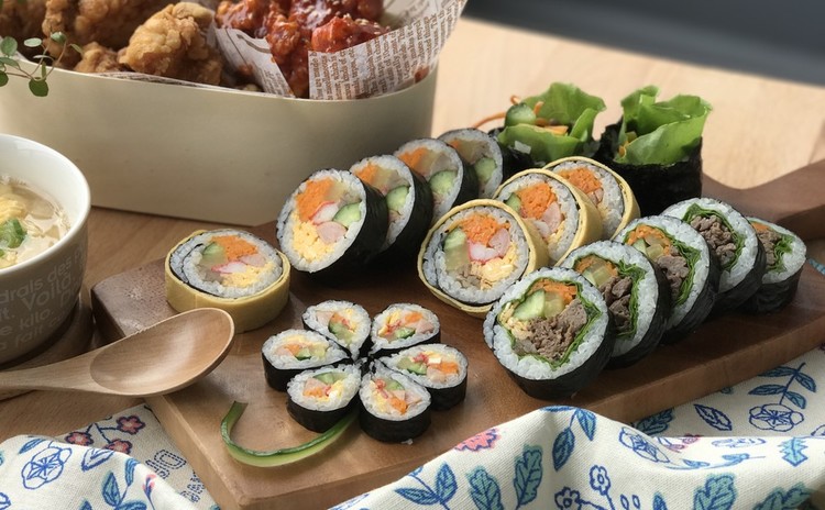 キンパ プルコギキンパ 韓国ヤンニョムチキン、卵スープなど韓国お弁当