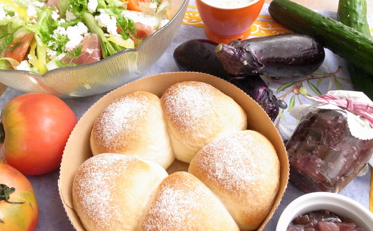<リクエスト企画>秋の茄子ジャムと豆乳ちぎりパン&手作りリコッタチーズのサラダ