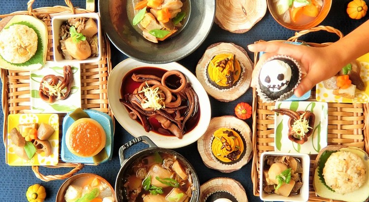 煮物ができると料理上手に見られるかも!?伝統的な煮物とハロウィンケーキ