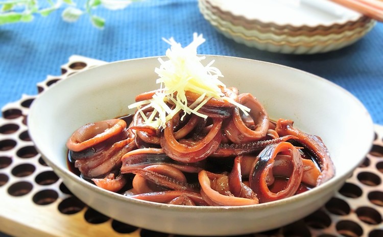 煮物ができると料理上手に見られるかも!?伝統的な煮物とハロウィンケーキ