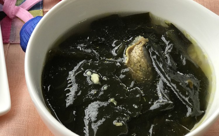 石焼ビビンパ、海鮮チヂミ、ワカメスープなど 冬の前体も心も温かく!