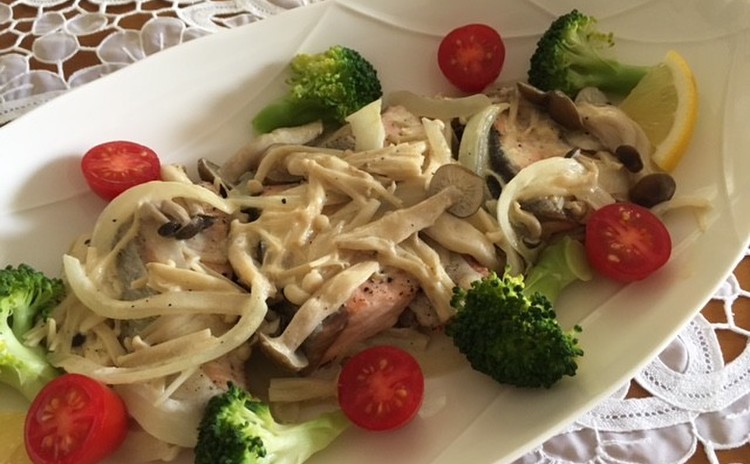 秋のおもてなし料理!マーマレード風味スペアリブ、鮭のカレン風、きのこのリゾット,梨と生ハムのサラダ、パンプキンタルト