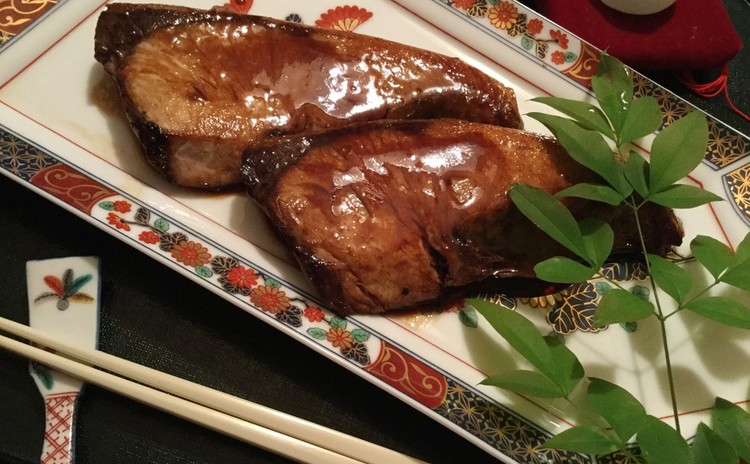 ぶり照り焼き♪黒豆♪お煮物♪彩色なます♪関東風お雑煮♪スイートポテト
